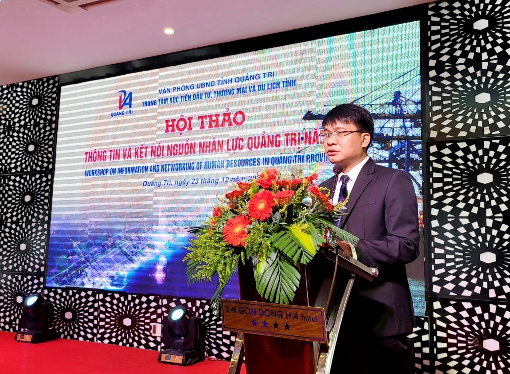 Giám đốc Trung tâm Xúc tiến Đầu tư, Thương mại và Du lịch tỉnh Nguyễn Đức Tân cho rằng, trong quá trình phát triển KTXH địa phương, nguồn nhân lực có vai trò đặc biệt quan trọng.