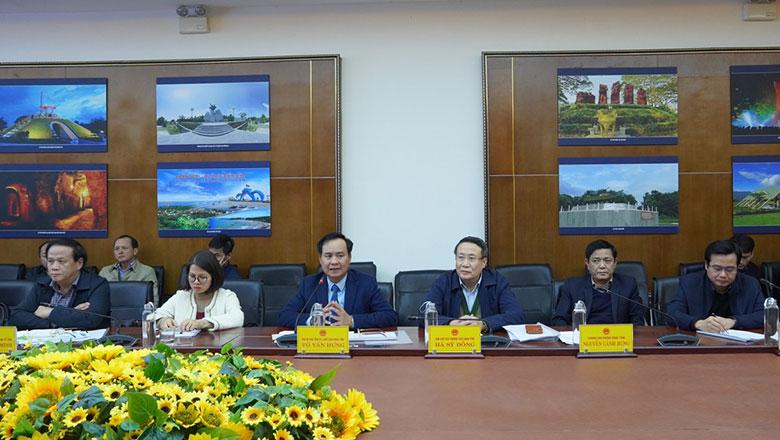 UBND tỉnh Quảng Trị làm việc với Tổ hợp nhà đầu tư dự án Trung tâm điện khí LNG Hải Lăng